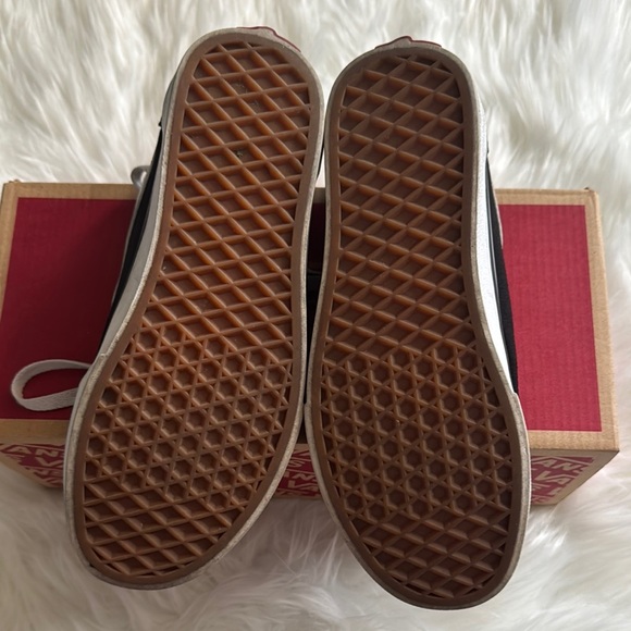 Vans Black and White Sneakers - Picture 7 of 13